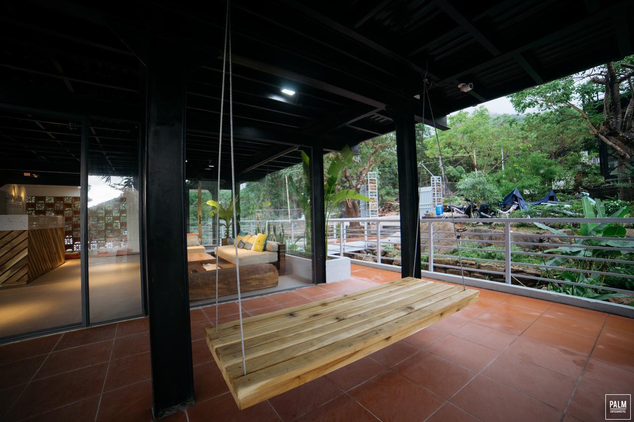 Palm Hostel & Coffee Nha Trang Exterior photo