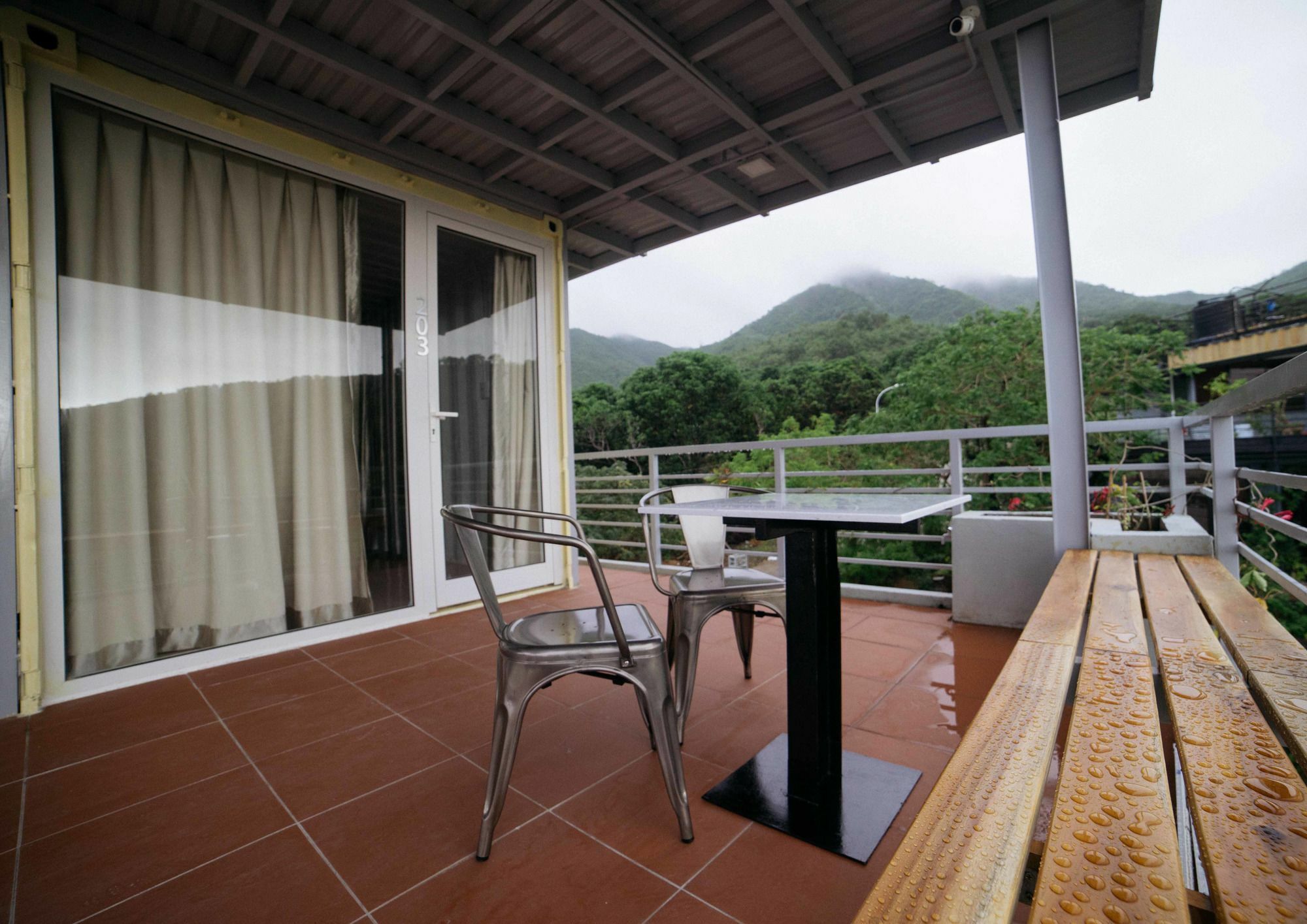 Palm Hostel & Coffee Nha Trang Exterior photo